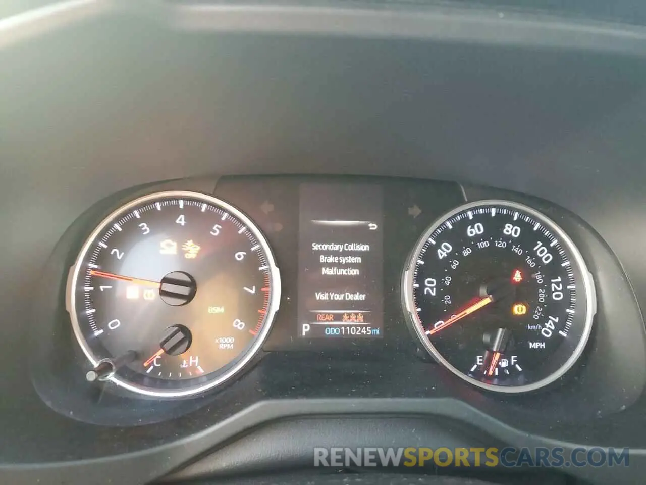 9 Photograph of a damaged car 2T3W1RFV7KW006343 TOYOTA RAV4 2019