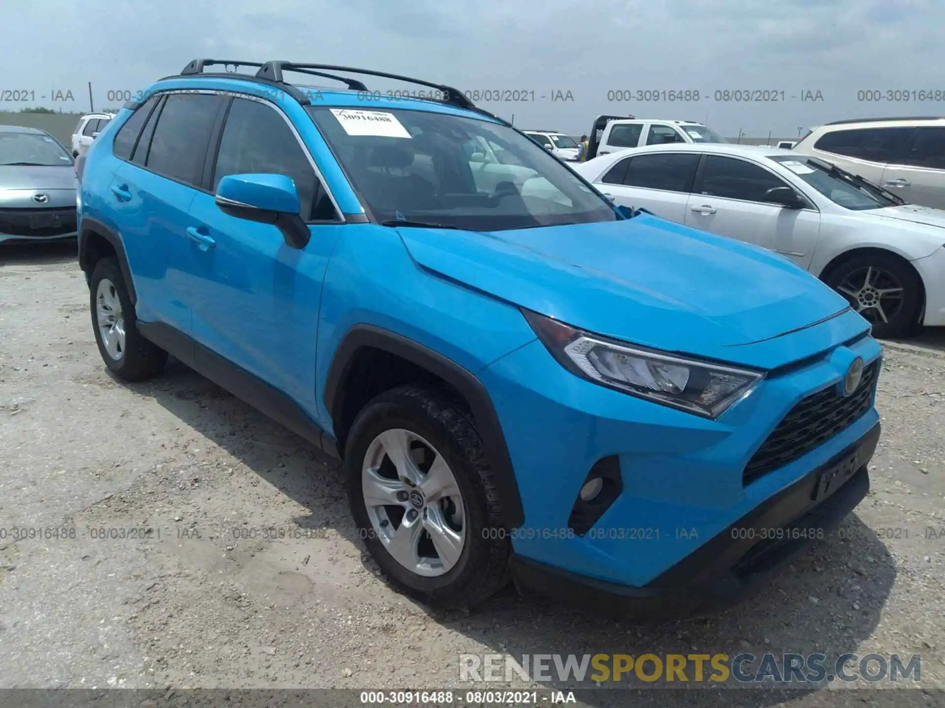 1 Photograph of a damaged car 2T3W1RFV7KW015852 TOYOTA RAV4 2019