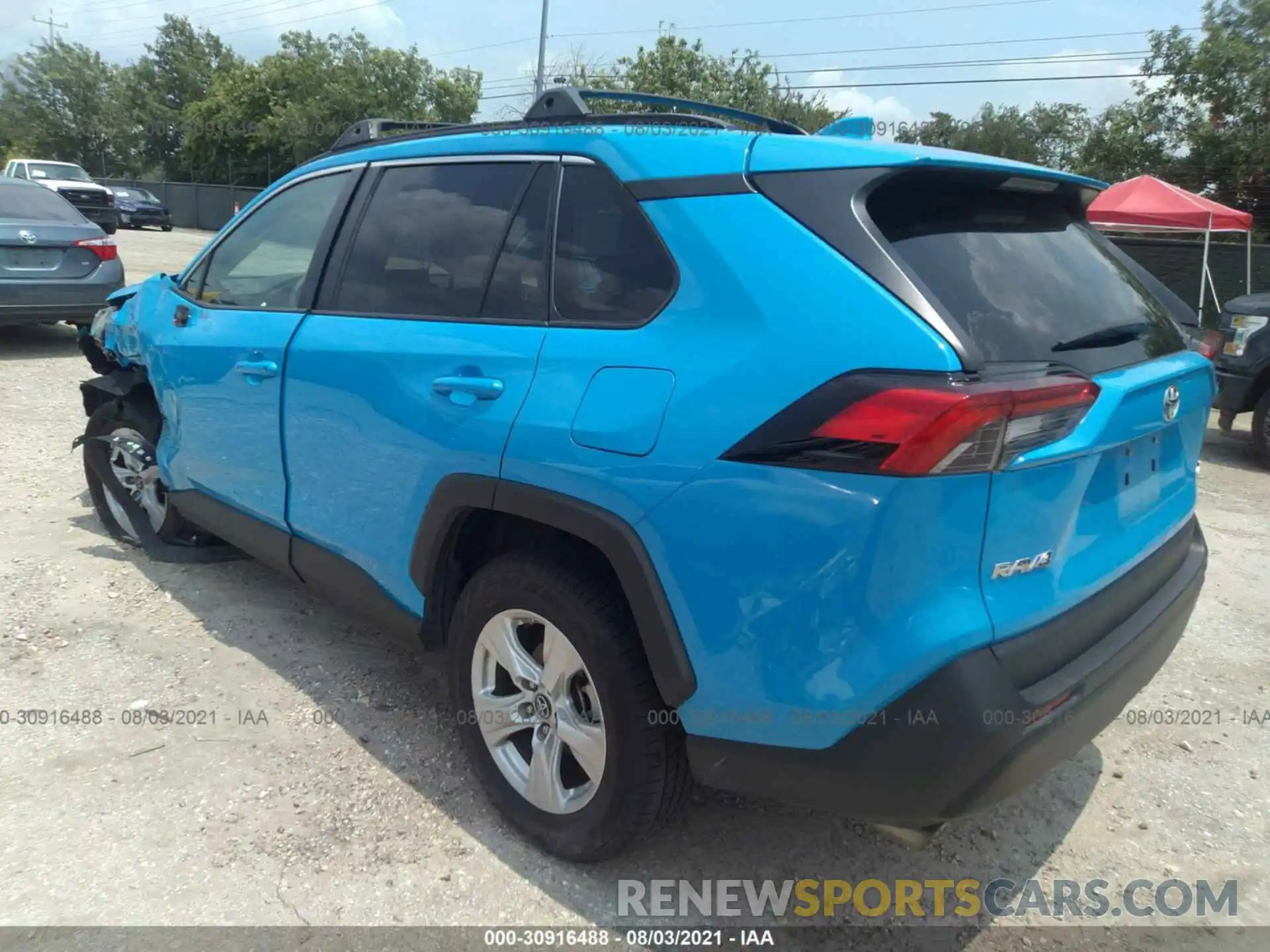 3 Photograph of a damaged car 2T3W1RFV7KW015852 TOYOTA RAV4 2019