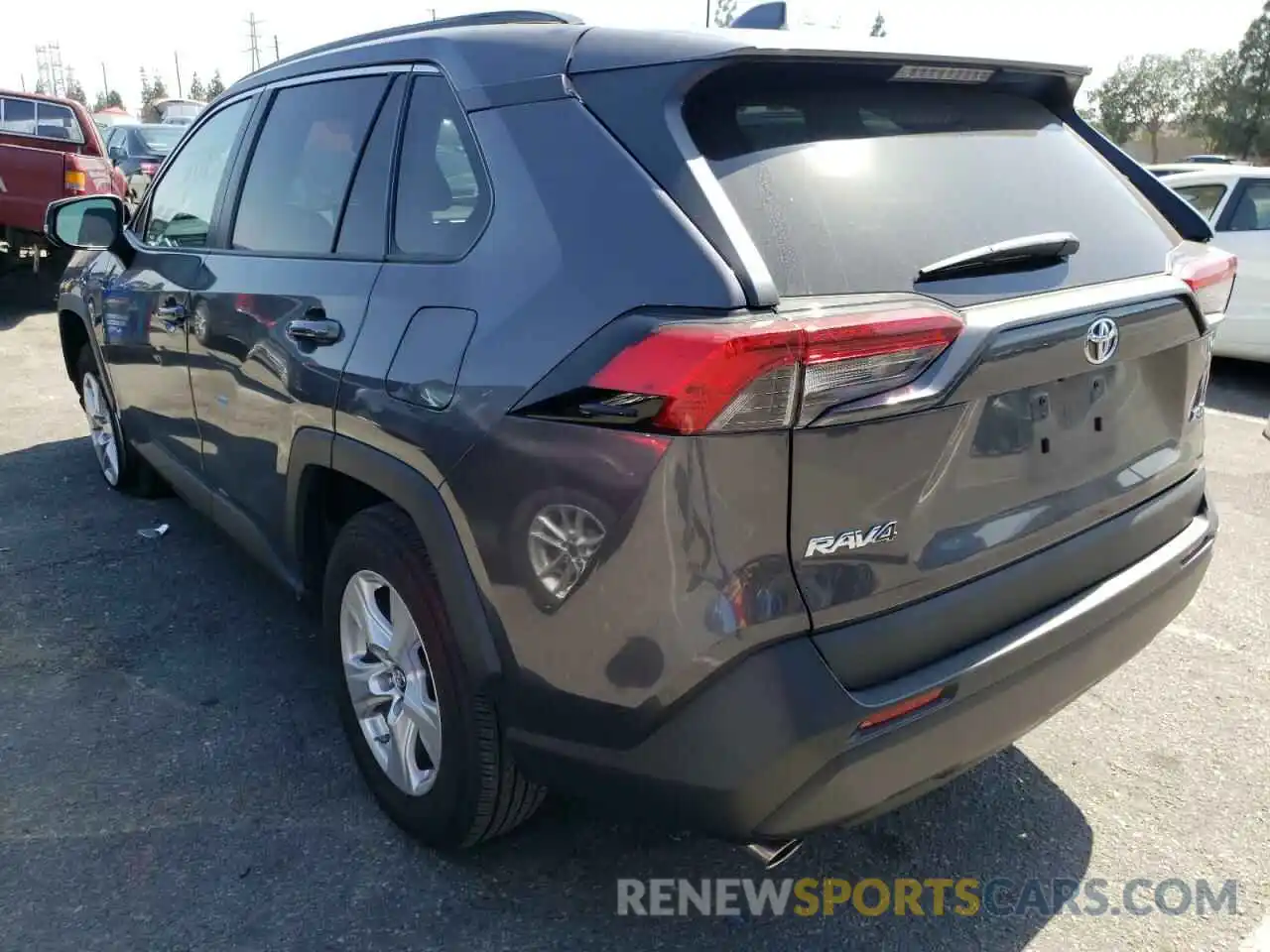 3 Photograph of a damaged car 2T3W1RFV7KW033848 TOYOTA RAV4 2019