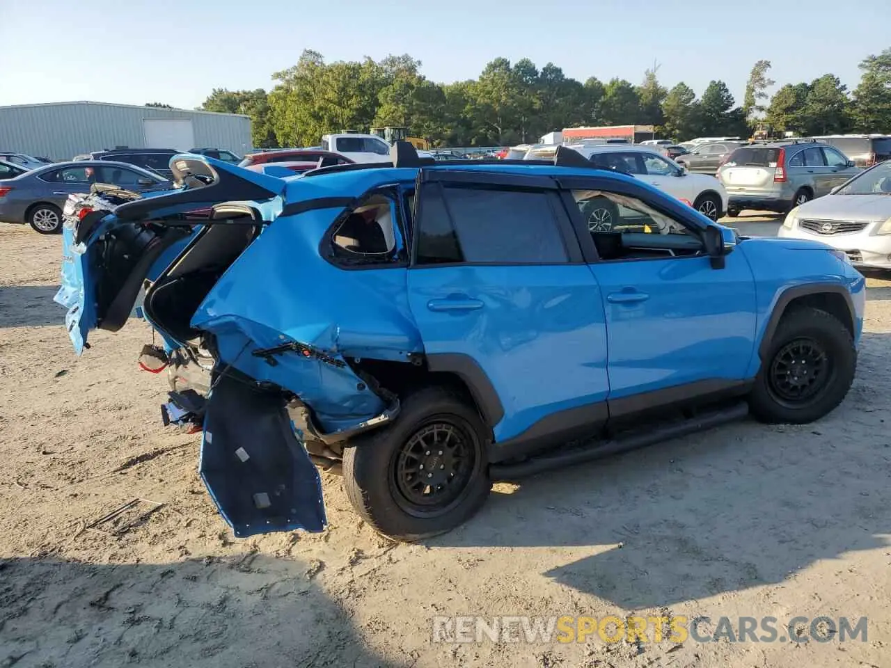 3 Photograph of a damaged car 2T3W1RFV7KW035258 TOYOTA RAV4 2019