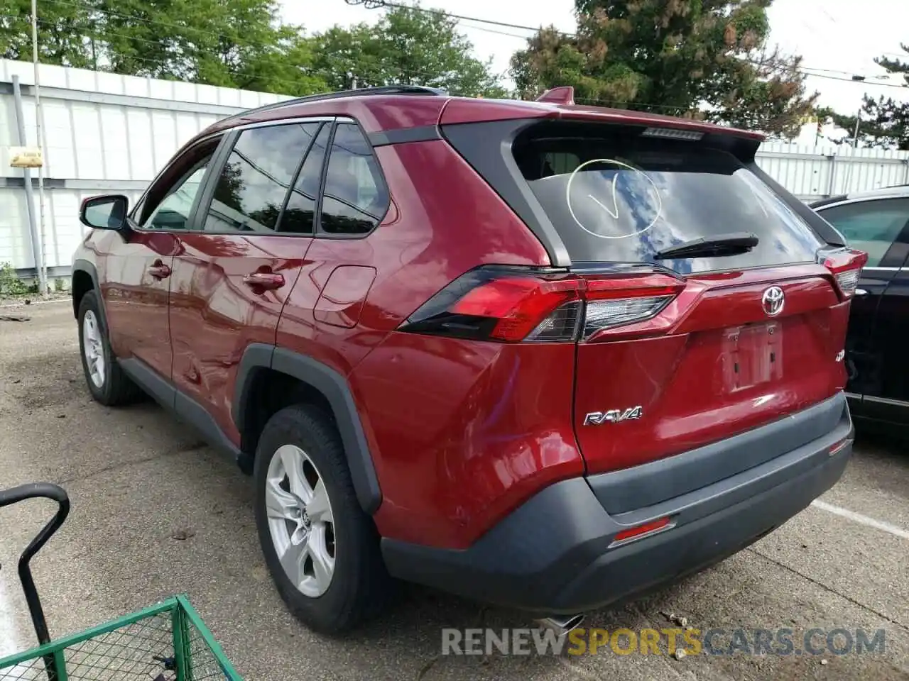 3 Photograph of a damaged car 2T3W1RFV7KW038578 TOYOTA RAV4 2019