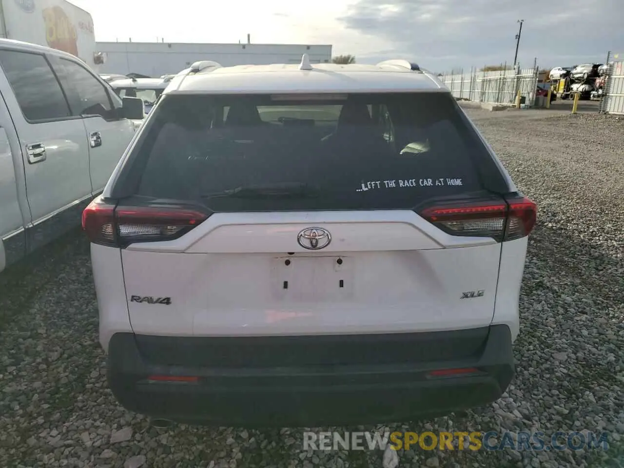 6 Photograph of a damaged car 2T3W1RFV7KW039780 TOYOTA RAV4 2019