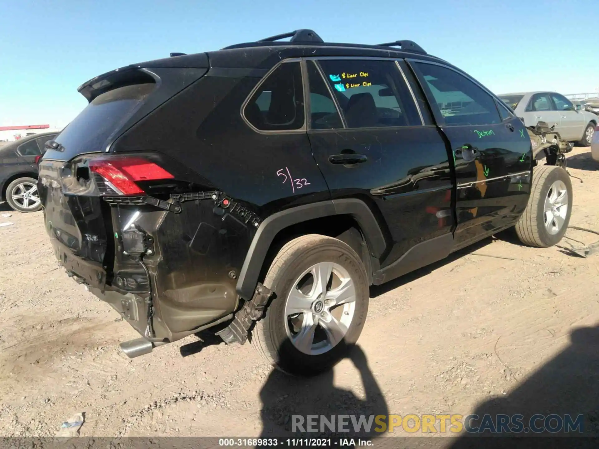 4 Photograph of a damaged car 2T3W1RFV7KW049919 TOYOTA RAV4 2019