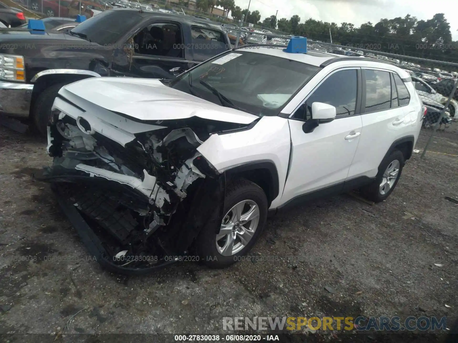 2 Photograph of a damaged car 2T3W1RFV7KW053405 TOYOTA RAV4 2019