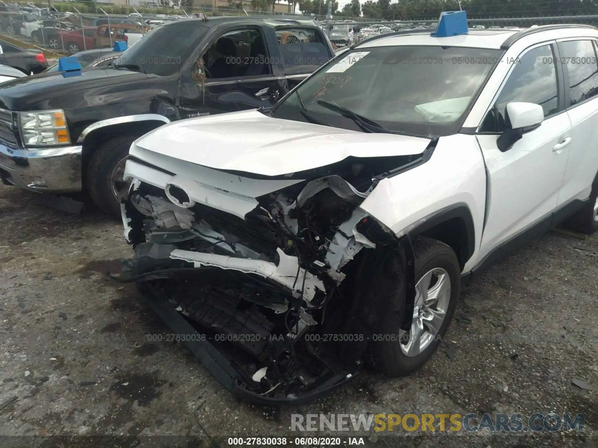 6 Photograph of a damaged car 2T3W1RFV7KW053405 TOYOTA RAV4 2019