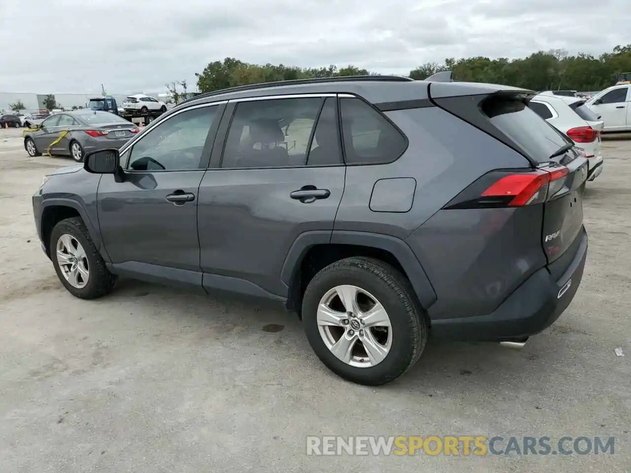 2 Photograph of a damaged car 2T3W1RFV8KC009429 TOYOTA RAV4 2019