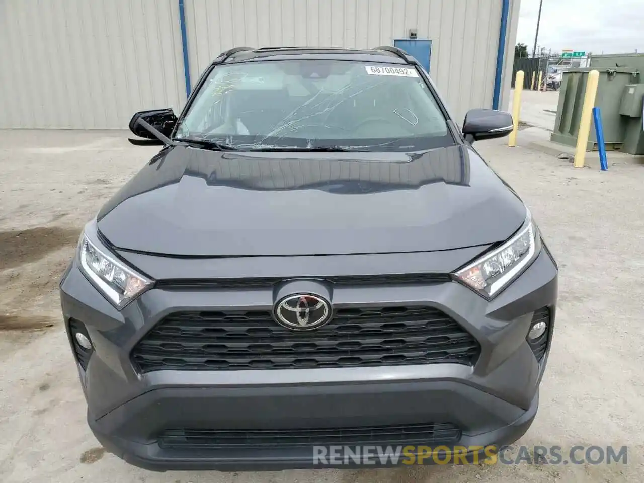 5 Photograph of a damaged car 2T3W1RFV8KC009429 TOYOTA RAV4 2019