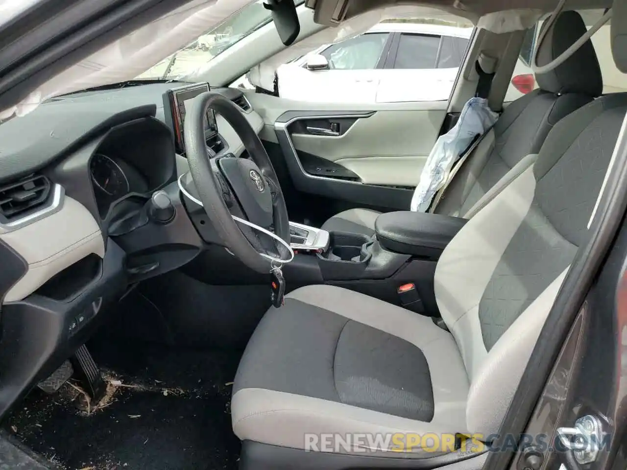 7 Photograph of a damaged car 2T3W1RFV8KC009429 TOYOTA RAV4 2019