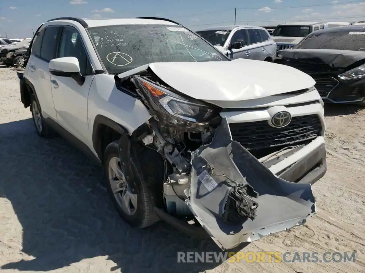 1 Photograph of a damaged car 2T3W1RFV8KC010015 TOYOTA RAV4 2019