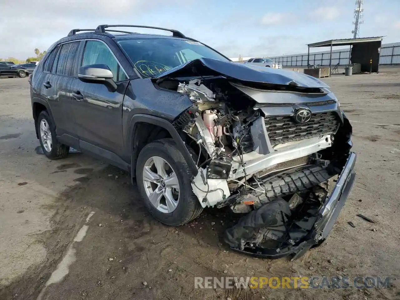 1 Photograph of a damaged car 2T3W1RFV8KC016624 TOYOTA RAV4 2019