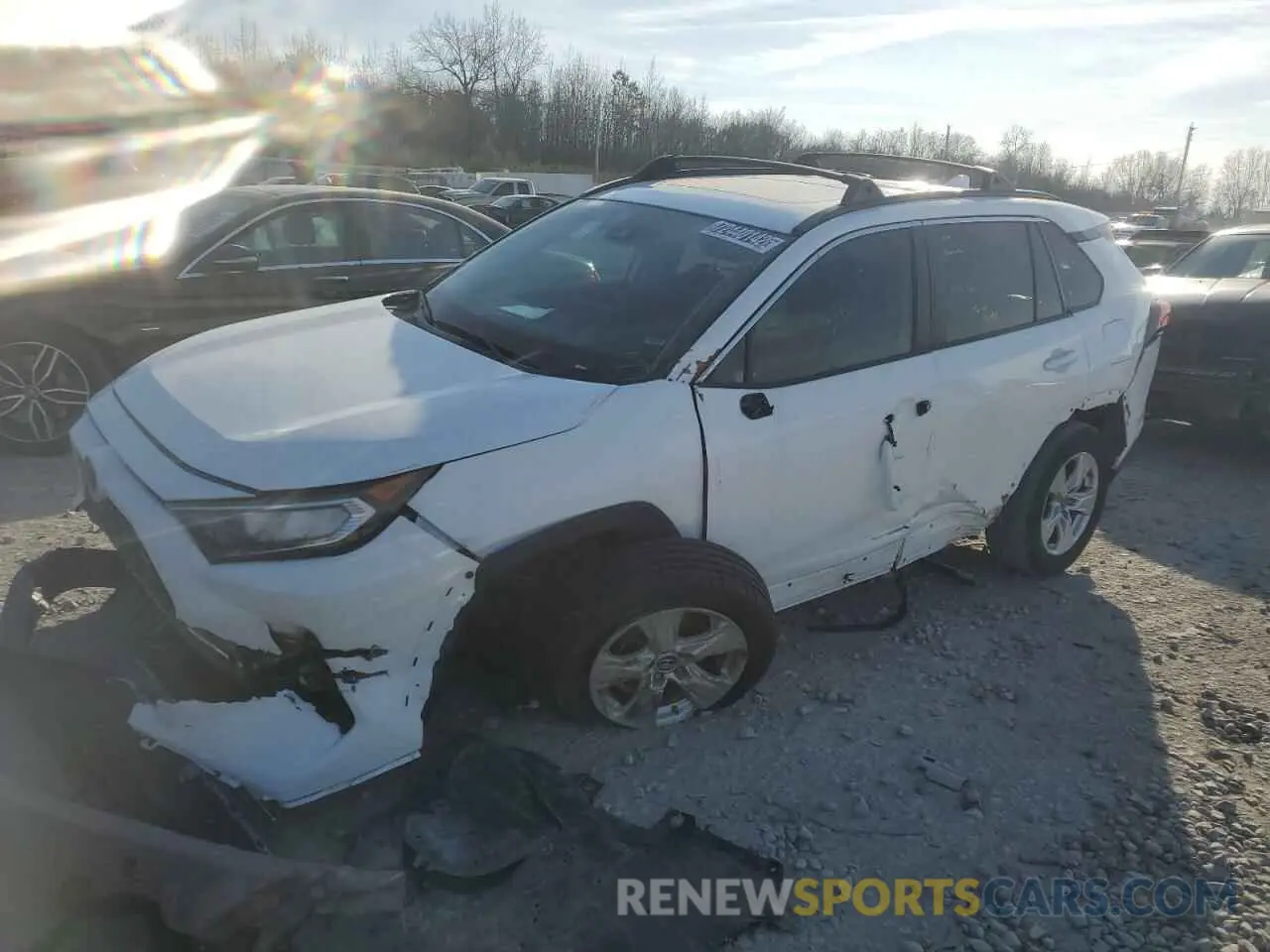 1 Photograph of a damaged car 2T3W1RFV8KC020155 TOYOTA RAV4 2019