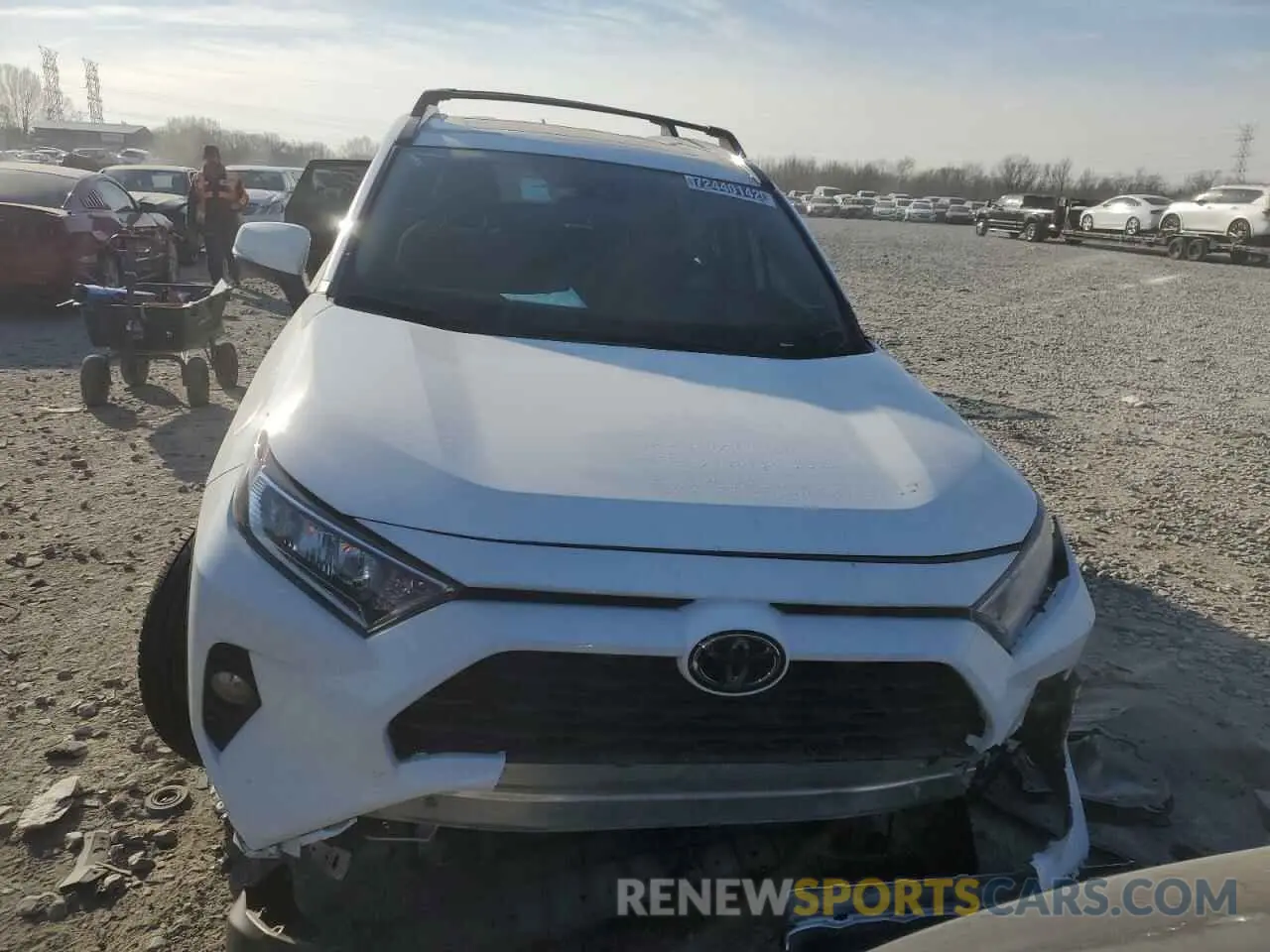 5 Photograph of a damaged car 2T3W1RFV8KC020155 TOYOTA RAV4 2019