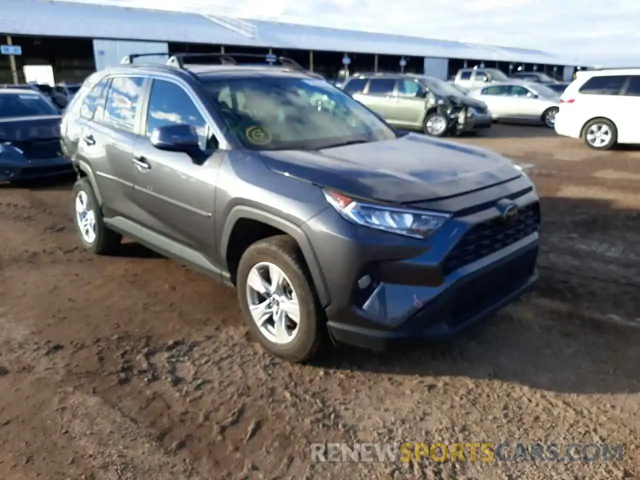 1 Photograph of a damaged car 2T3W1RFV8KC022469 TOYOTA RAV4 2019