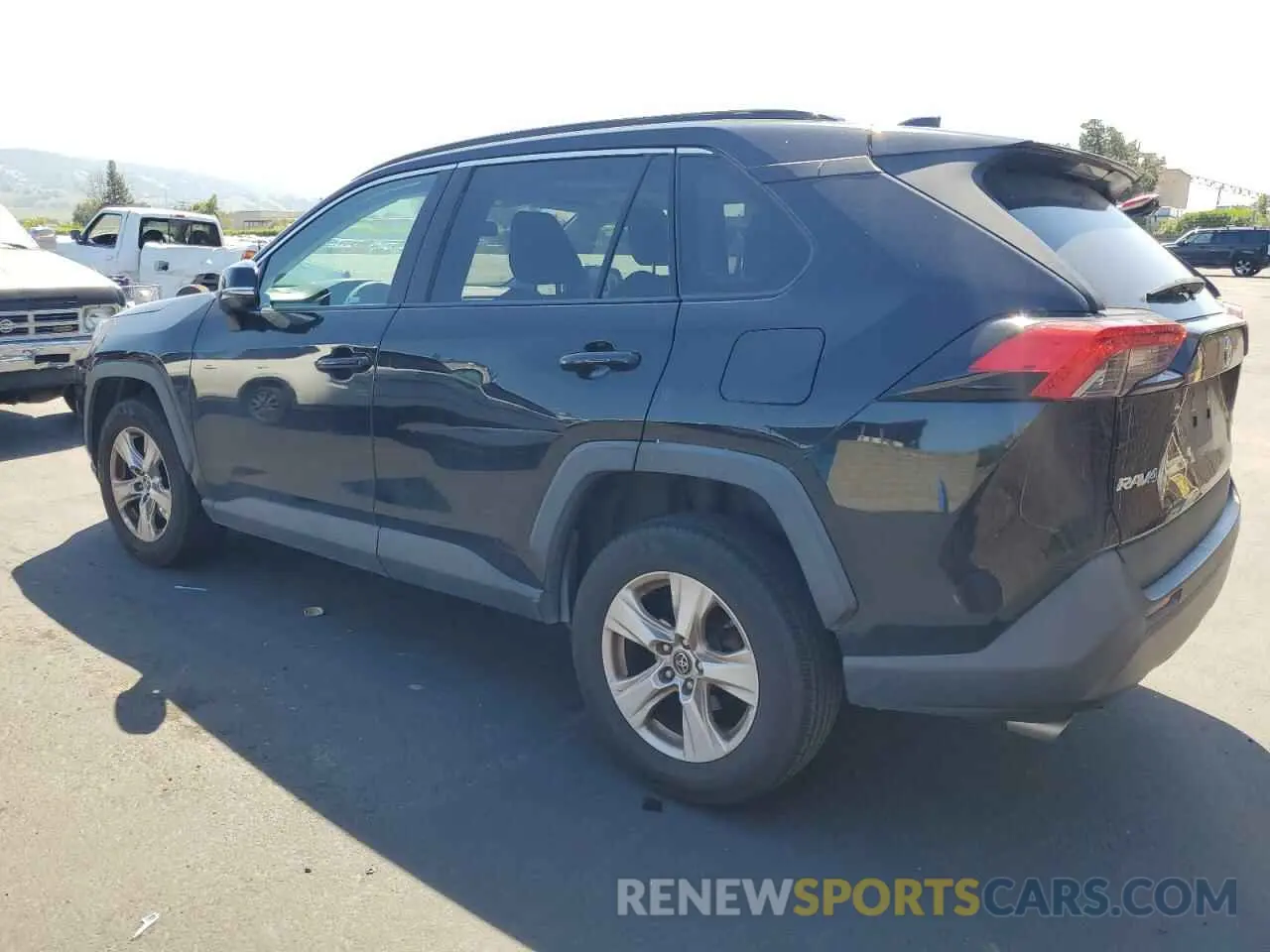 2 Photograph of a damaged car 2T3W1RFV8KC023914 TOYOTA RAV4 2019