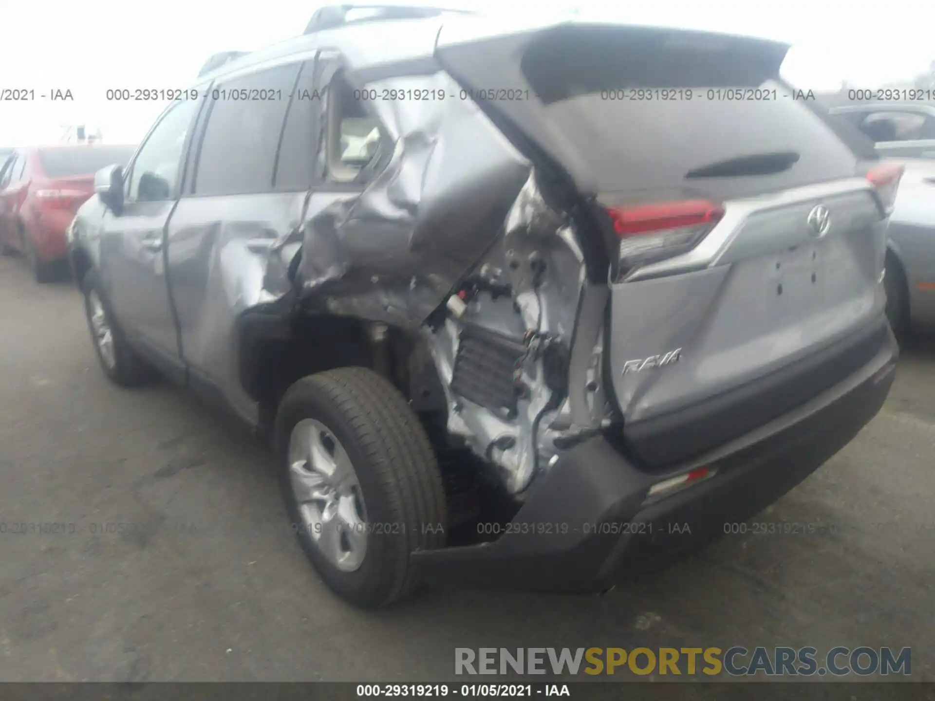 6 Photograph of a damaged car 2T3W1RFV8KC029082 TOYOTA RAV4 2019