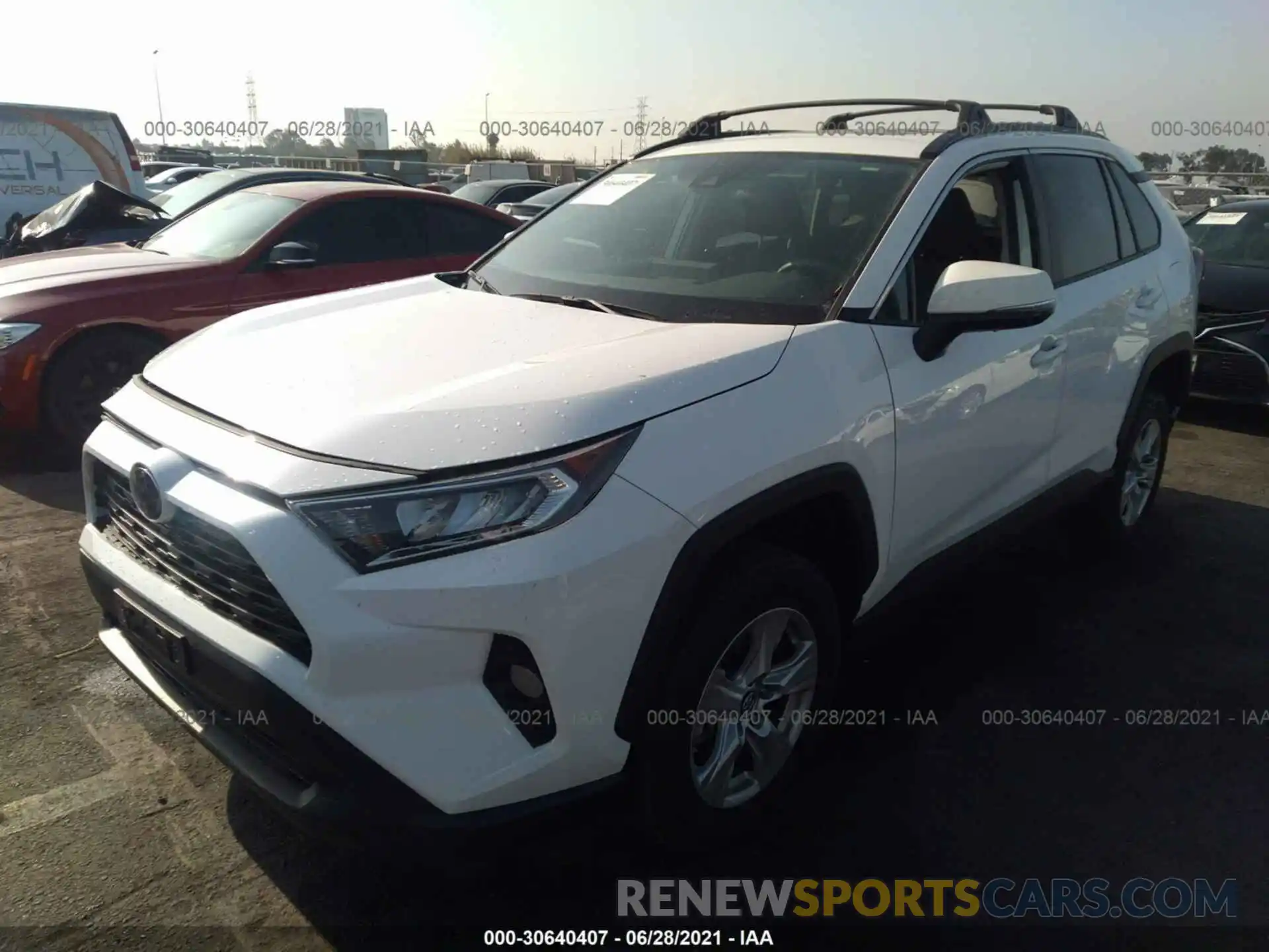 2 Photograph of a damaged car 2T3W1RFV8KW004147 TOYOTA RAV4 2019