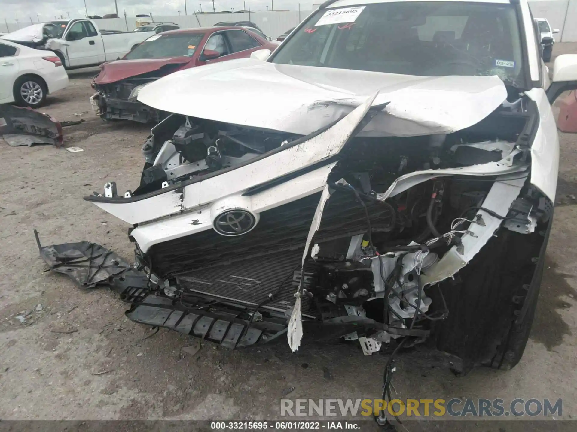 6 Photograph of a damaged car 2T3W1RFV8KW012801 TOYOTA RAV4 2019