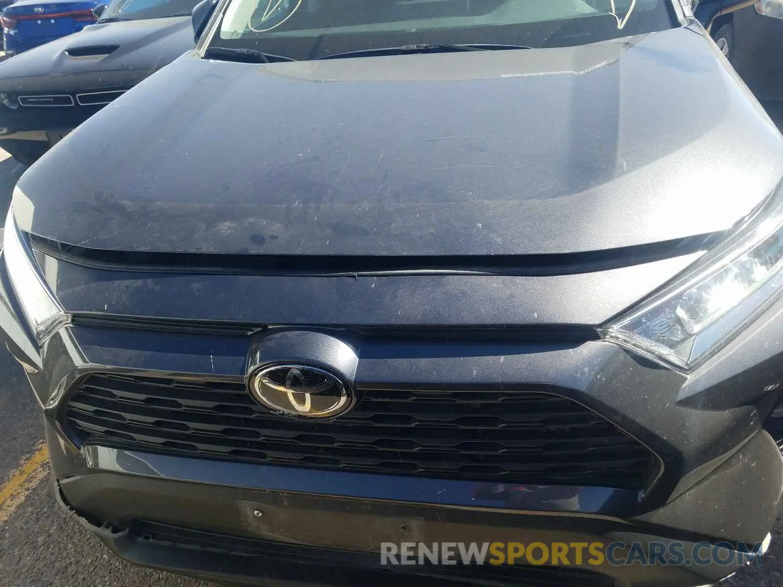 7 Photograph of a damaged car 2T3W1RFV8KW013933 TOYOTA RAV4 2019
