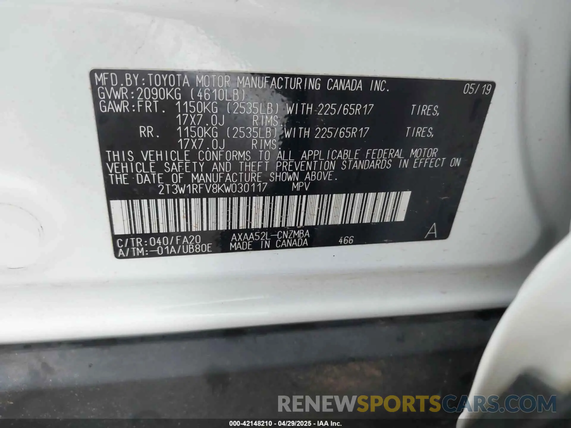 9 Photograph of a damaged car 2T3W1RFV8KW030117 TOYOTA RAV4 2019