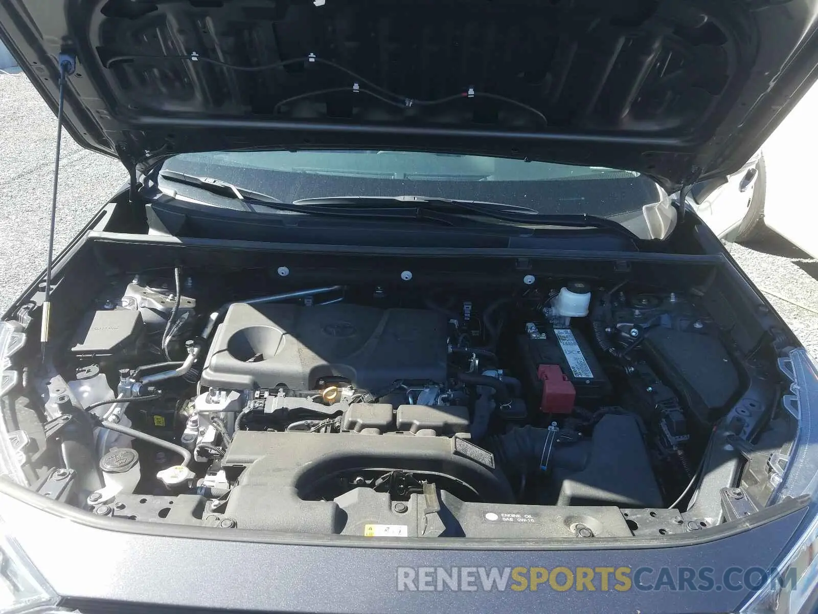 7 Photograph of a damaged car 2T3W1RFV8KW046950 TOYOTA RAV4 2019