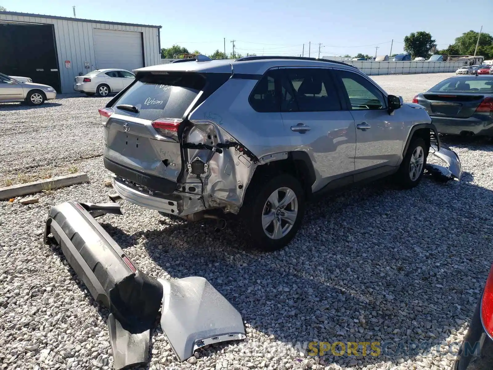 4 Photograph of a damaged car 2T3W1RFV9KC003218 TOYOTA RAV4 2019