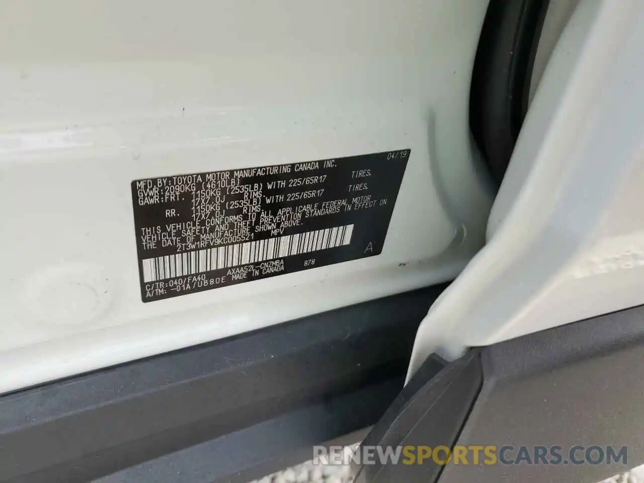 10 Photograph of a damaged car 2T3W1RFV9KC005521 TOYOTA RAV4 2019