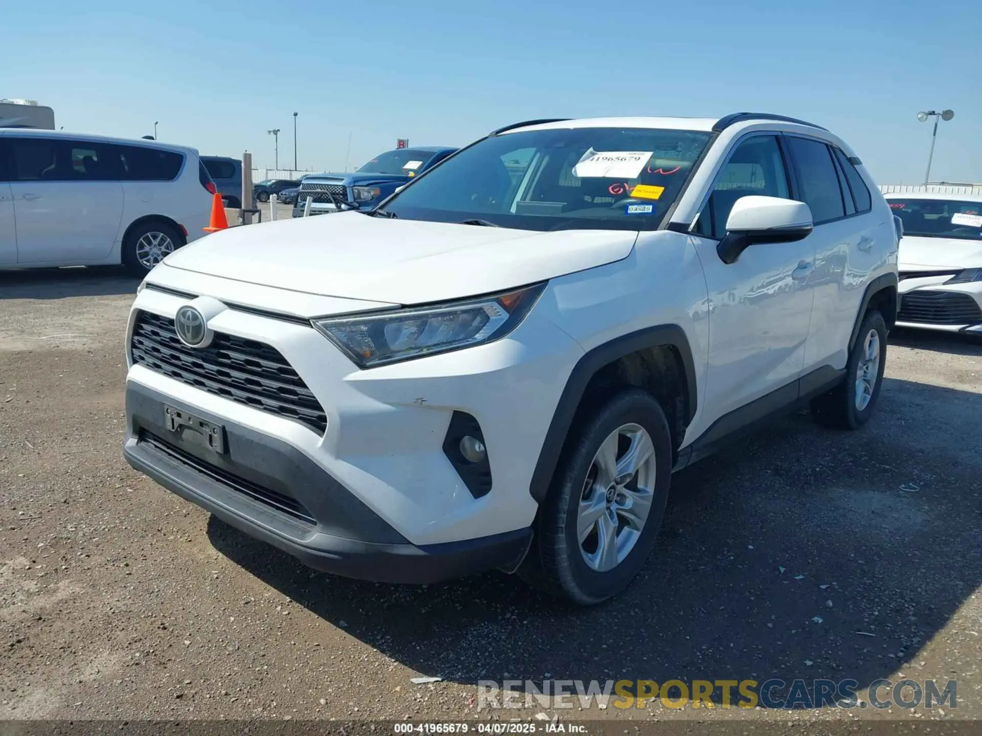 2 Photograph of a damaged car 2T3W1RFV9KC005888 TOYOTA RAV4 2019