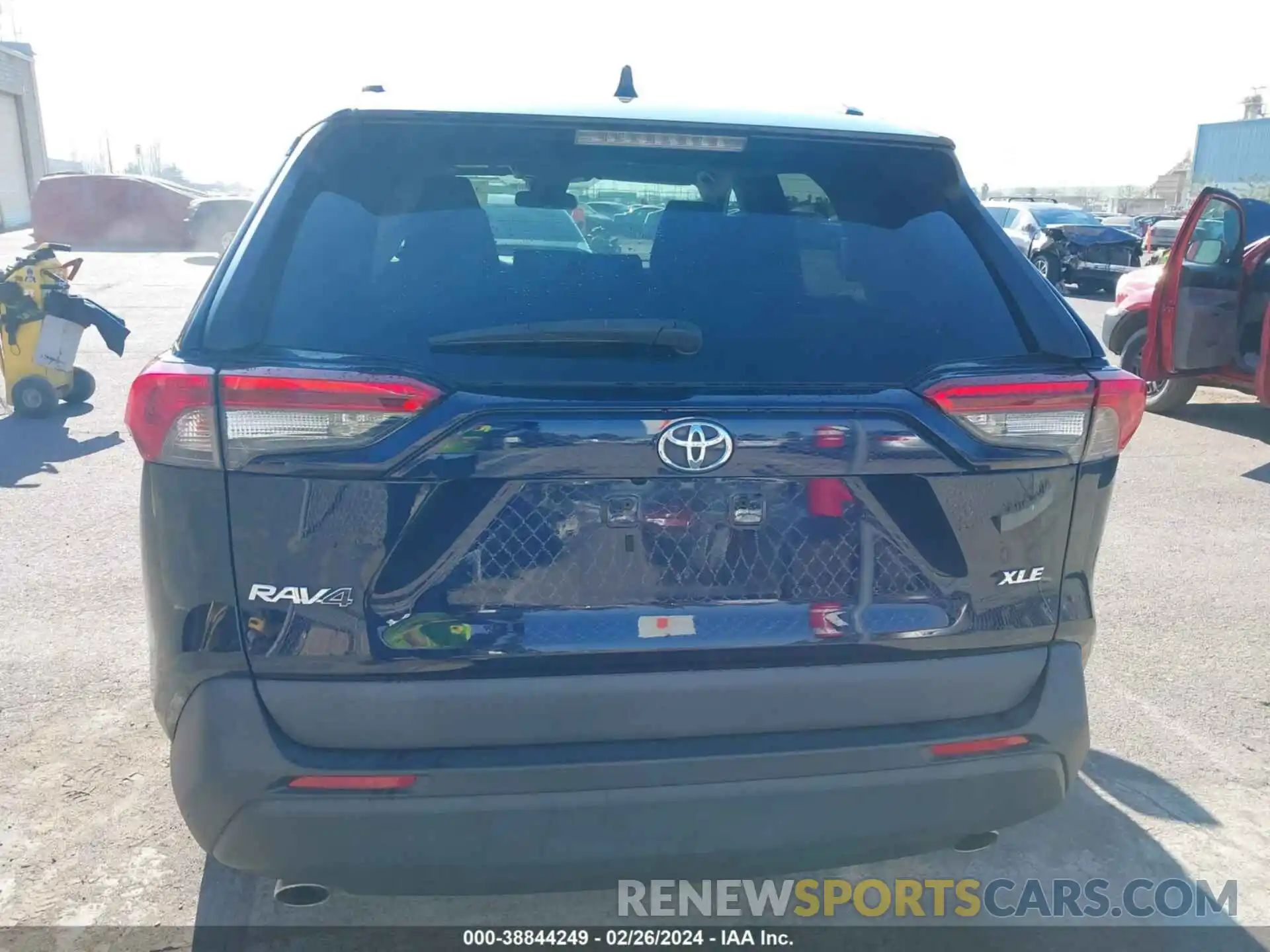 16 Photograph of a damaged car 2T3W1RFV9KC013795 TOYOTA RAV4 2019