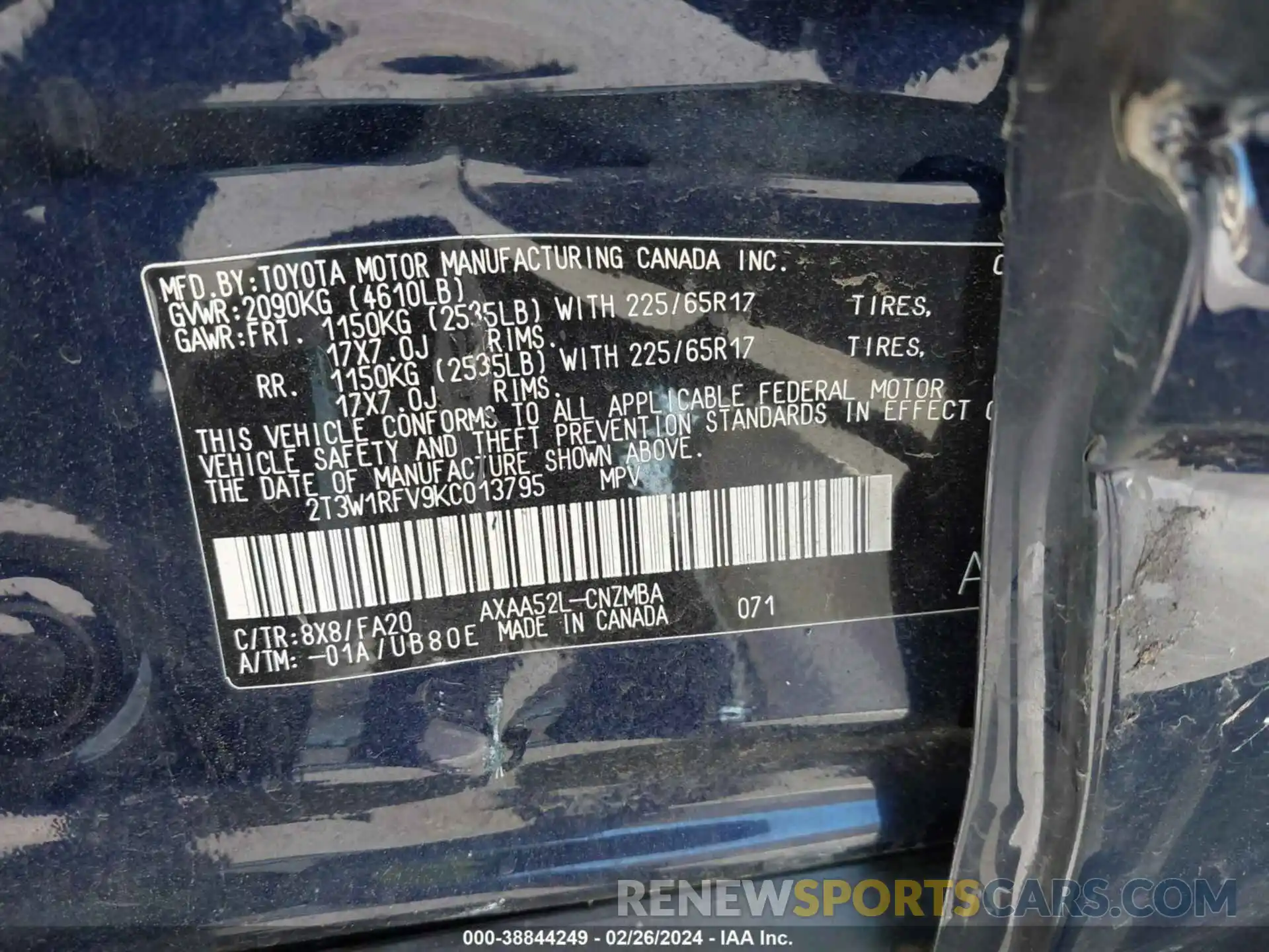 9 Photograph of a damaged car 2T3W1RFV9KC013795 TOYOTA RAV4 2019