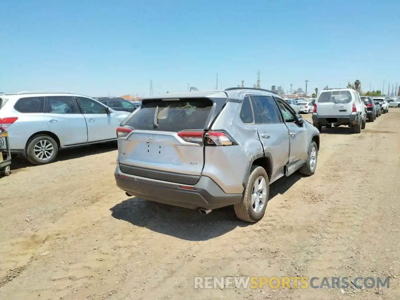 4 Photograph of a damaged car 2T3W1RFV9KC014672 TOYOTA RAV4 2019