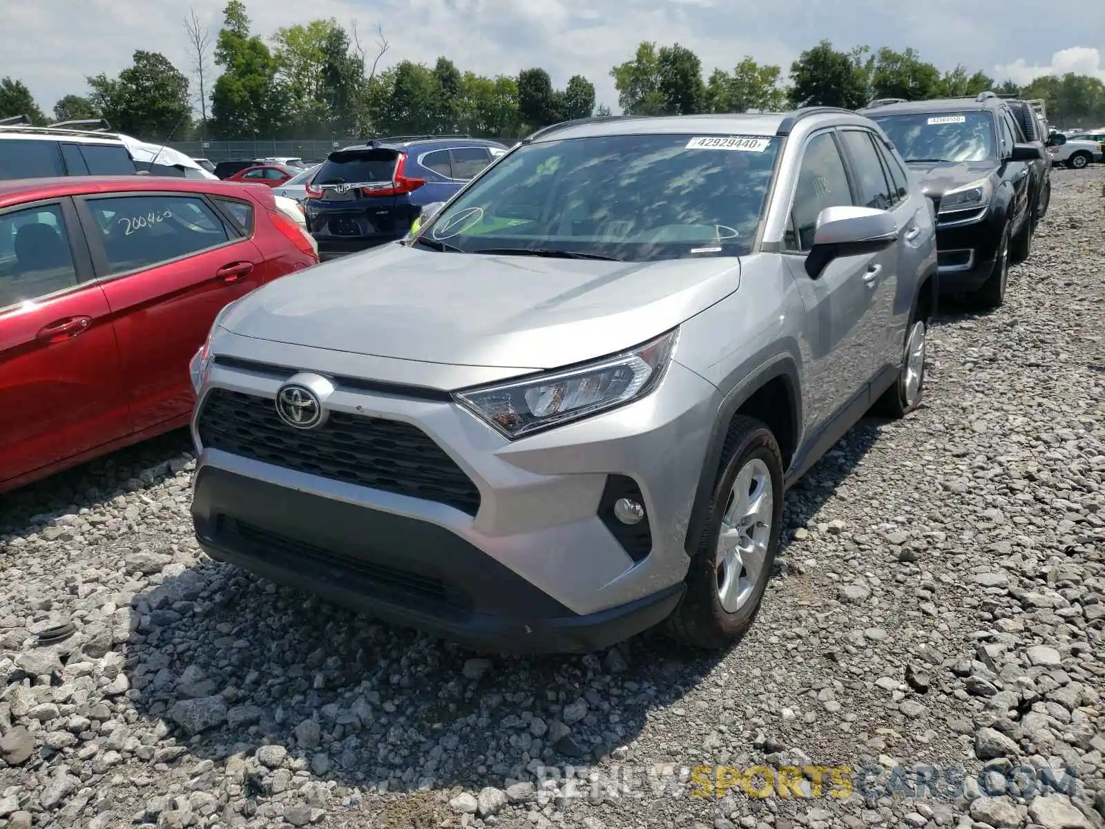 2 Photograph of a damaged car 2T3W1RFV9KC020780 TOYOTA RAV4 2019