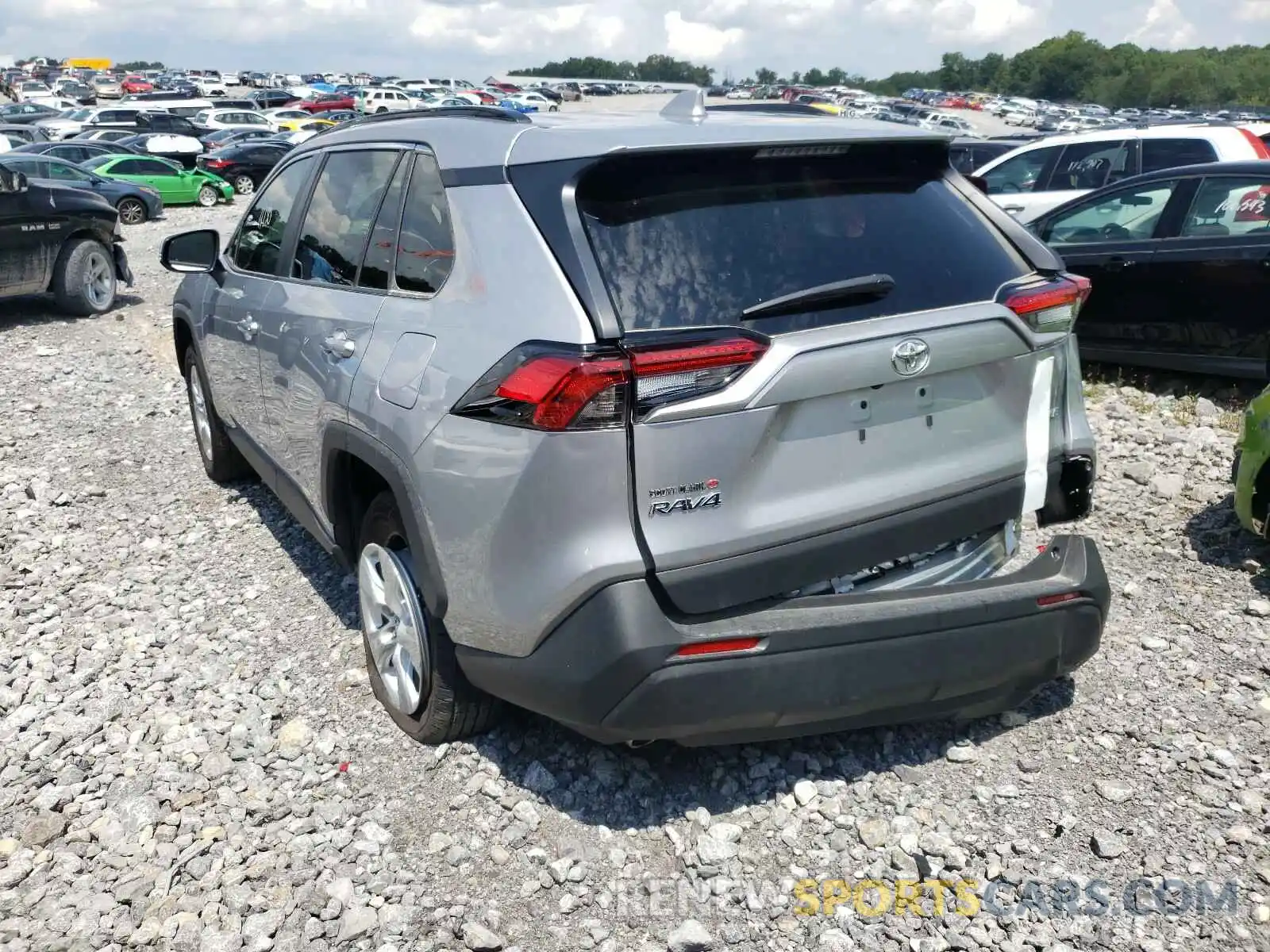 3 Photograph of a damaged car 2T3W1RFV9KC020780 TOYOTA RAV4 2019