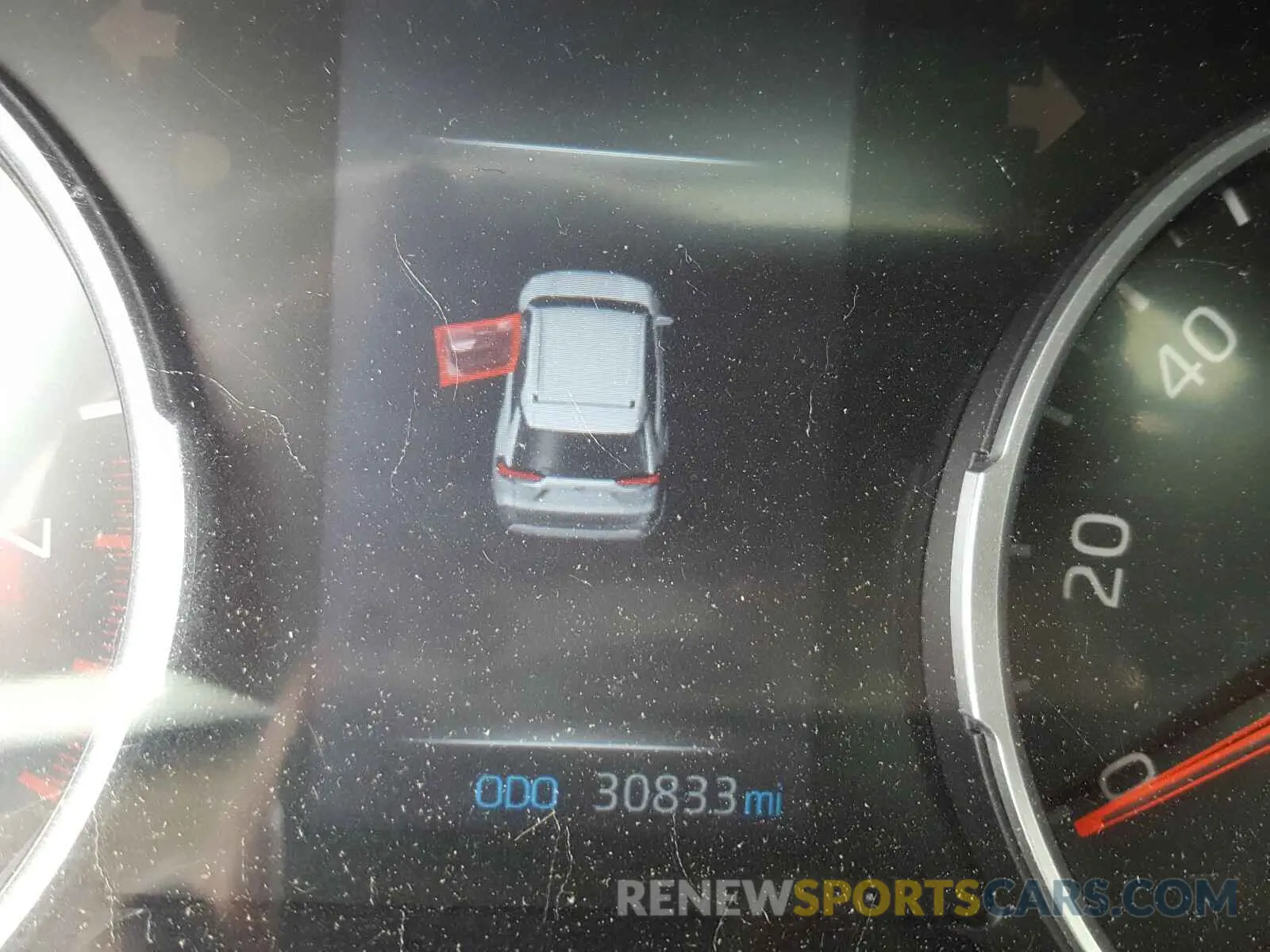 8 Photograph of a damaged car 2T3W1RFV9KW015156 TOYOTA RAV4 2019