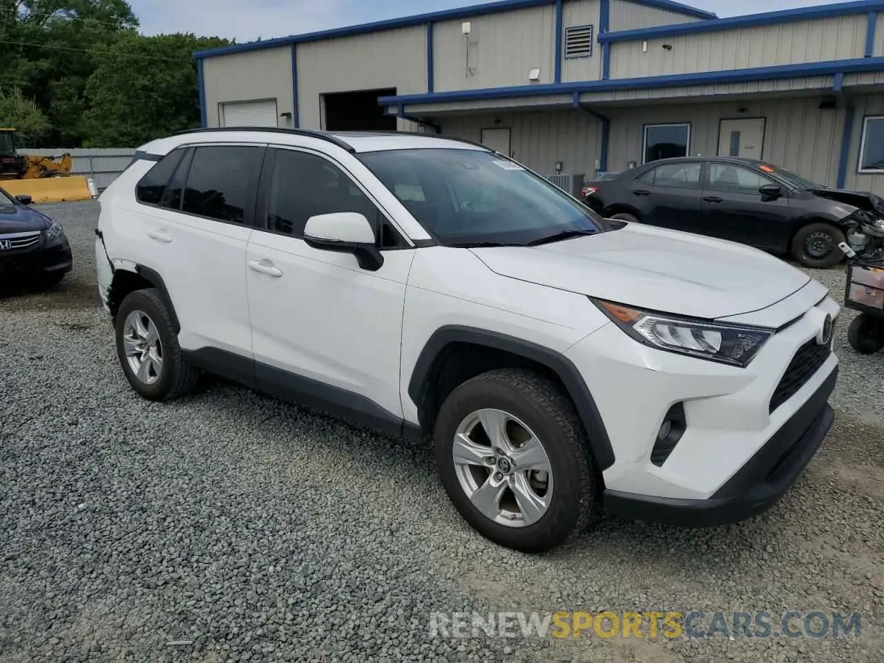 4 Photograph of a damaged car 2T3W1RFVXKC017757 TOYOTA RAV4 2019