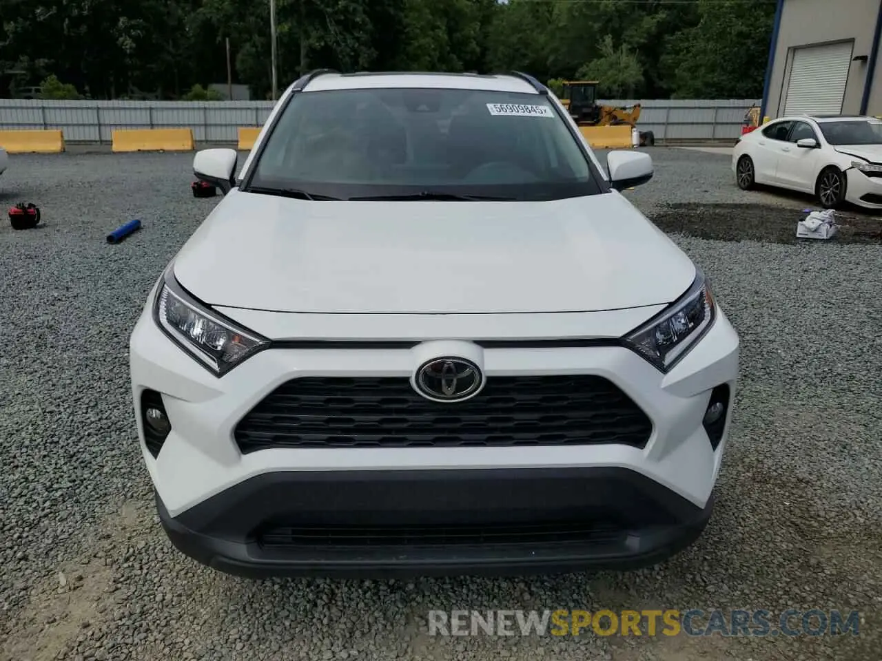5 Photograph of a damaged car 2T3W1RFVXKC017757 TOYOTA RAV4 2019