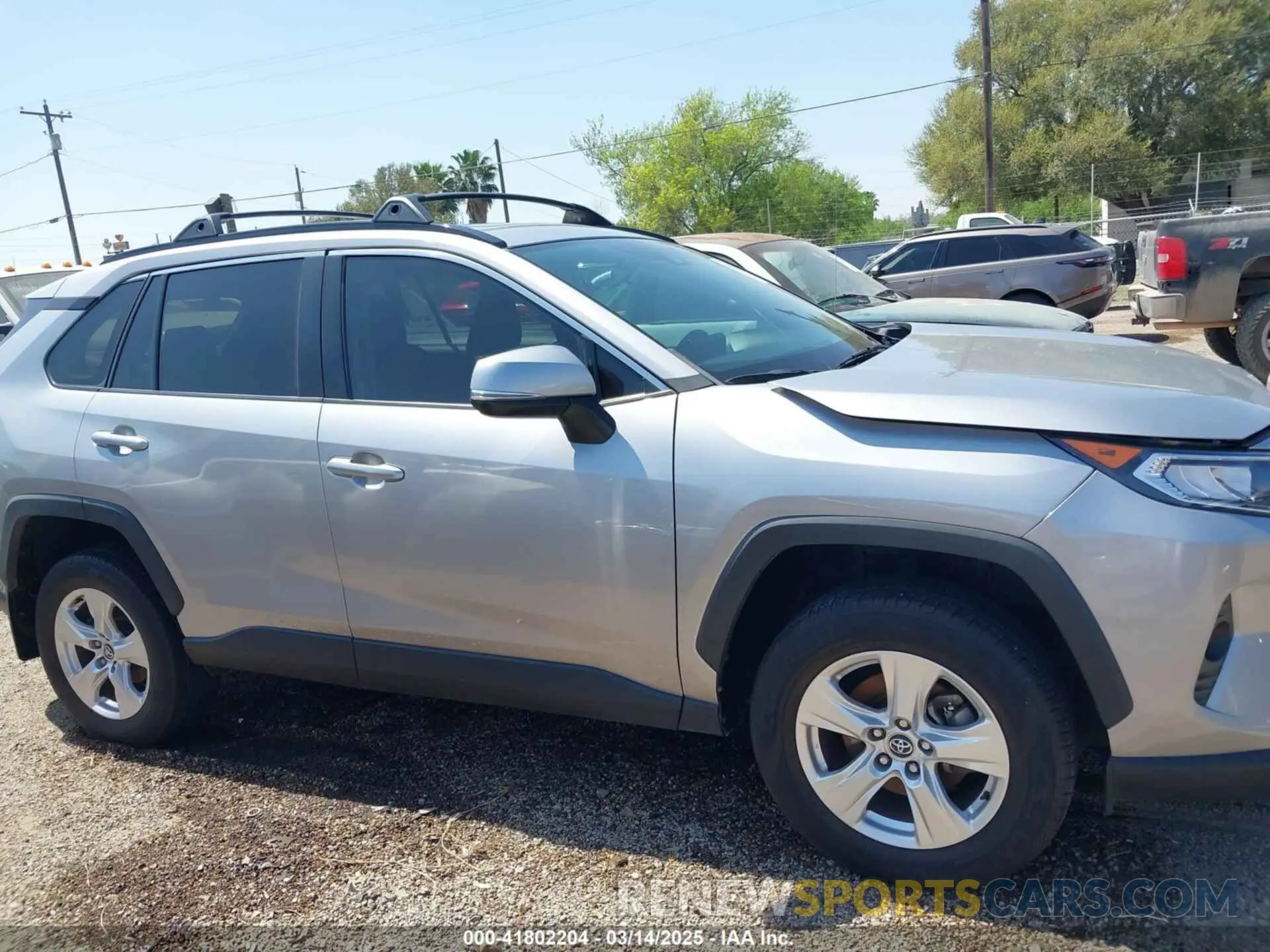 14 Photograph of a damaged car 2T3W1RFVXKC023834 TOYOTA RAV4 2019