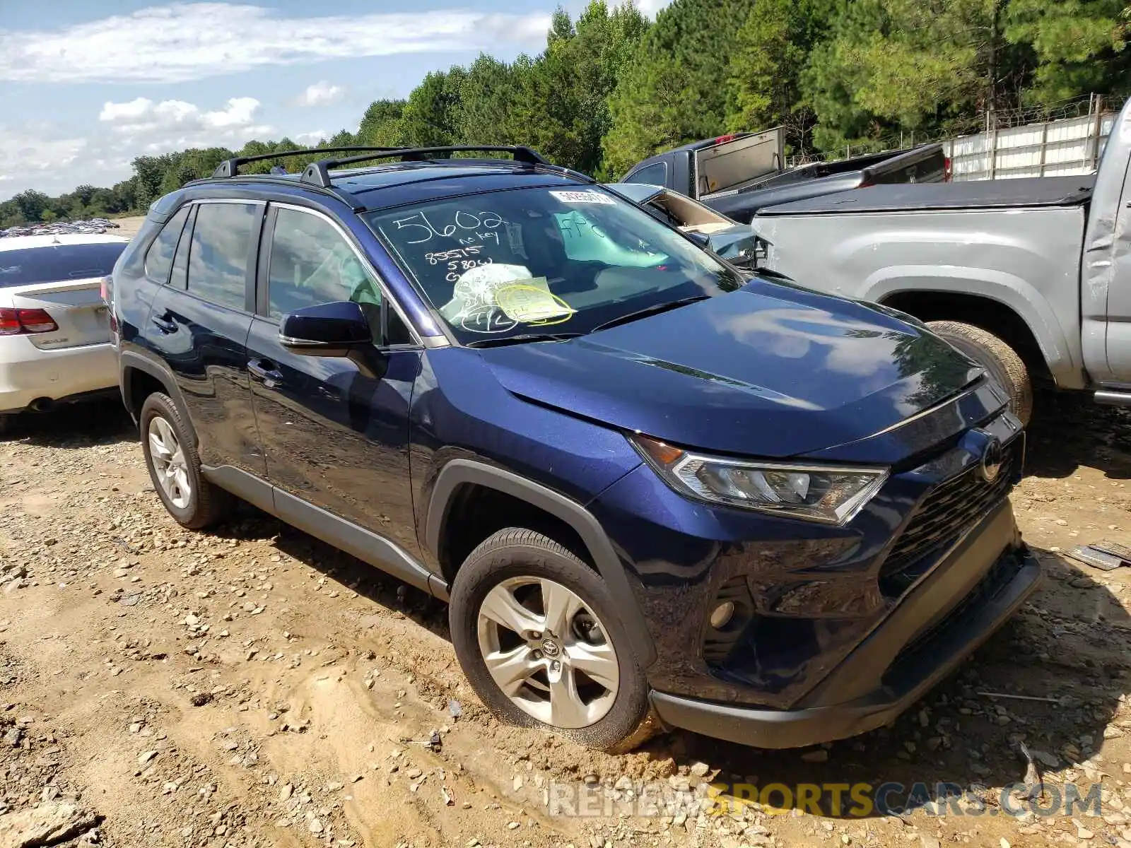 1 Photograph of a damaged car 2T3W1RFVXKC025602 TOYOTA RAV4 2019