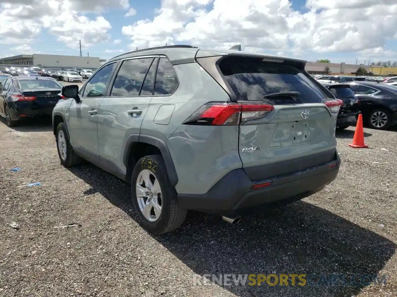 3 Photograph of a damaged car 2T3W1RFVXKW001914 TOYOTA RAV4 2019