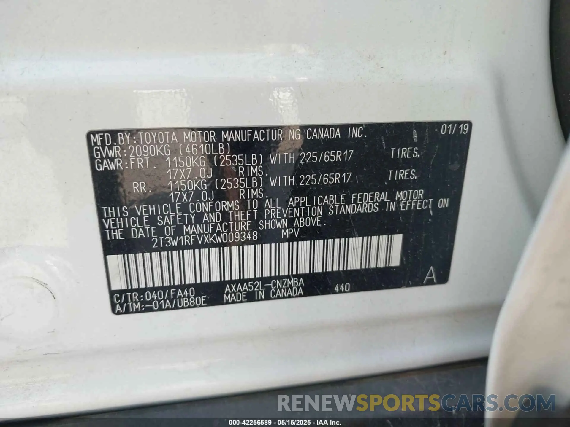9 Photograph of a damaged car 2T3W1RFVXKW009348 TOYOTA RAV4 2019