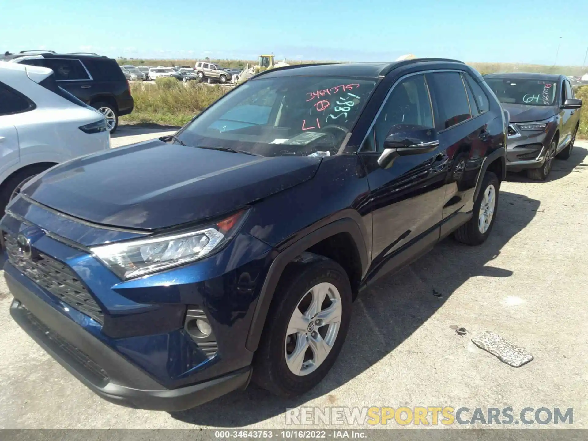 2 Photograph of a damaged car 2T3W1RFVXKW013884 TOYOTA RAV4 2019