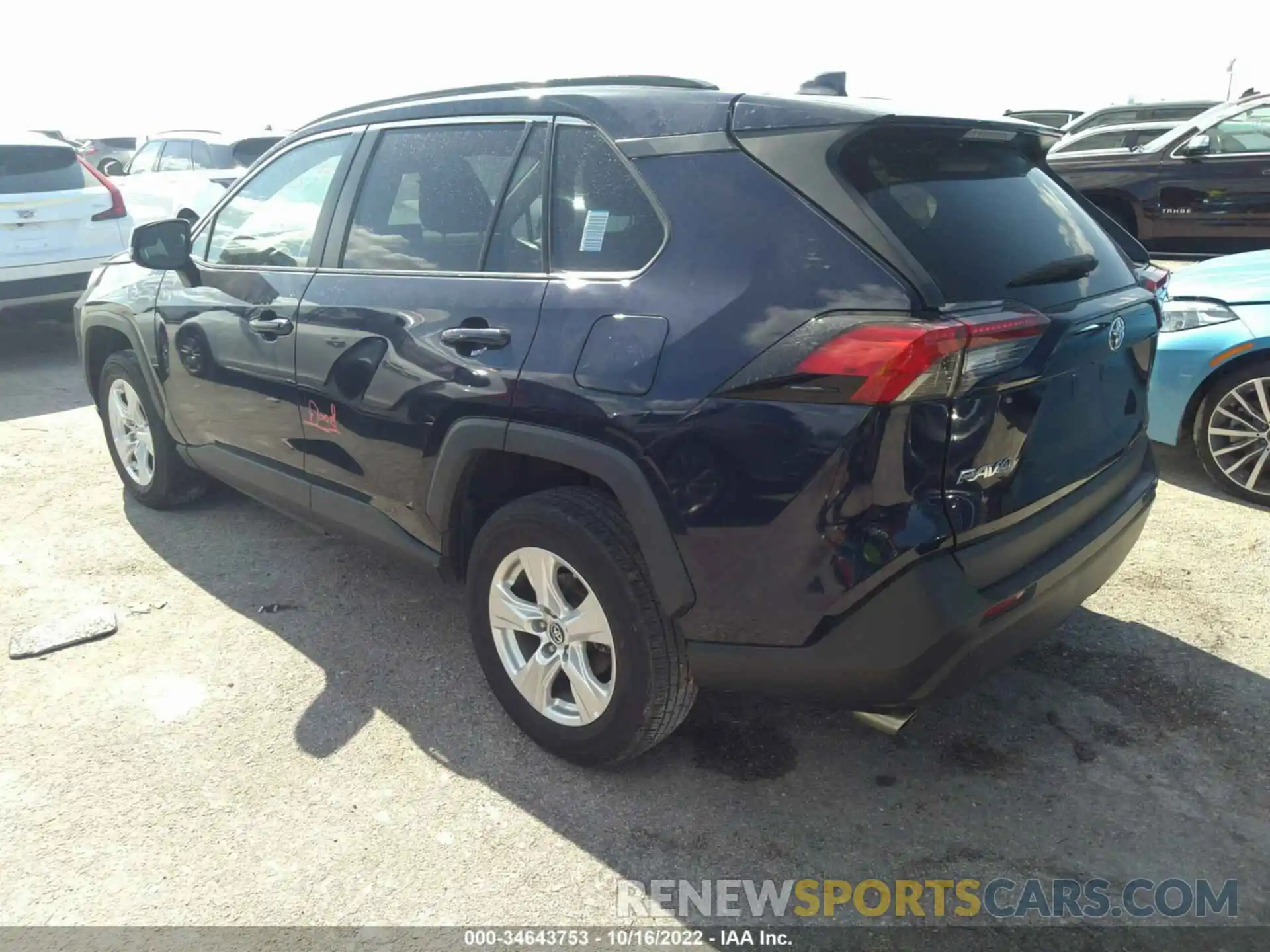 3 Photograph of a damaged car 2T3W1RFVXKW013884 TOYOTA RAV4 2019