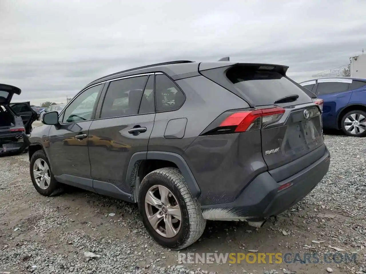 2 Photograph of a damaged car 2T3W1RFVXKW015036 TOYOTA RAV4 2019