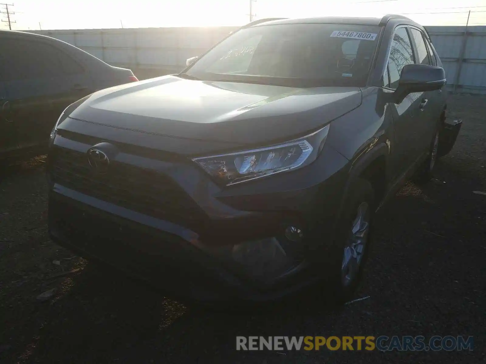 2 Photograph of a damaged car 2T3W1RFVXKW028501 TOYOTA RAV4 2019