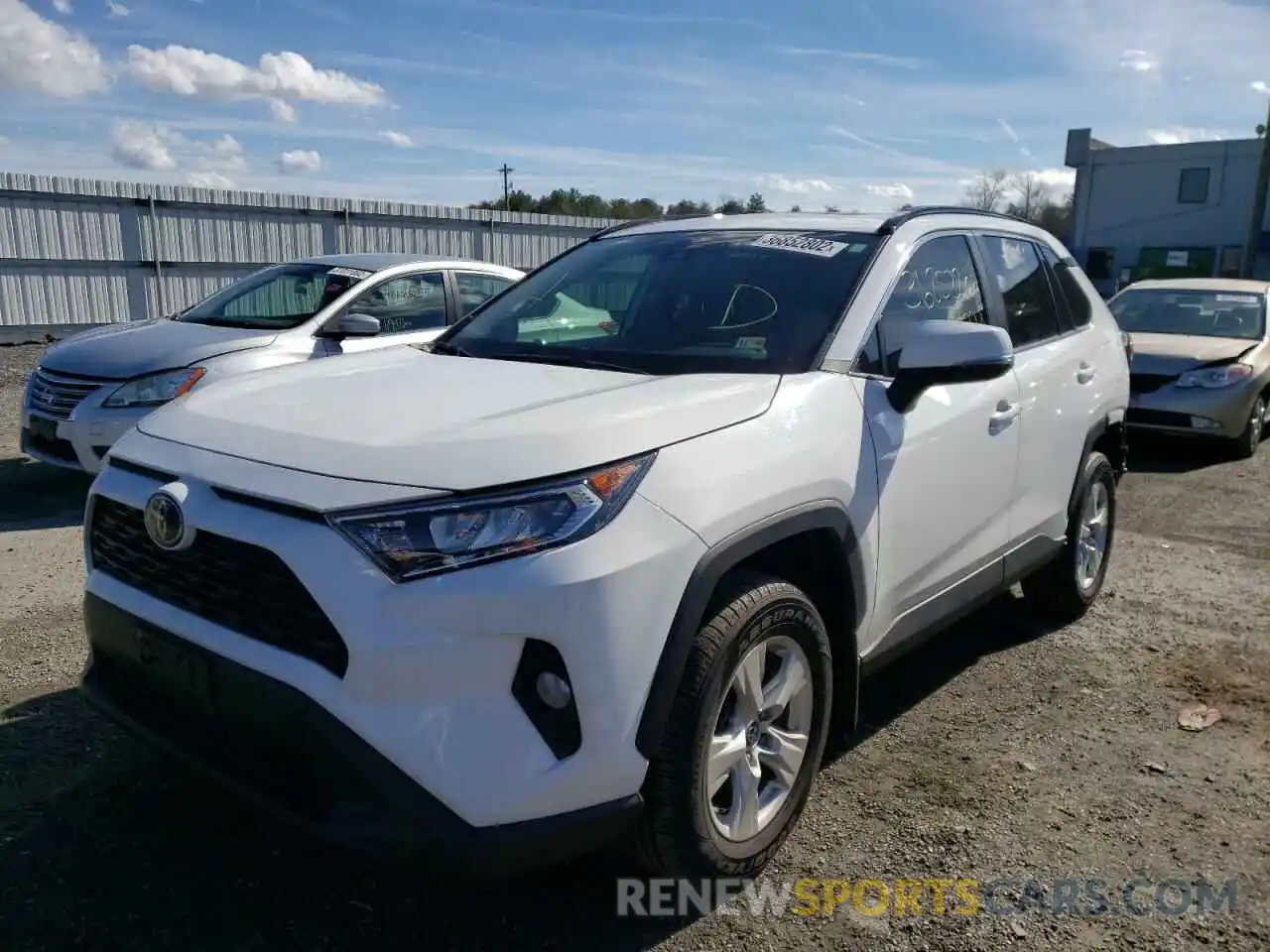 2 Photograph of a damaged car 2T3W1RFVXKW050739 TOYOTA RAV4 2019