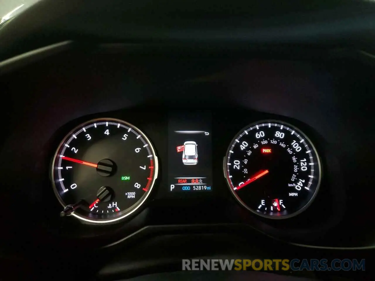 9 Photograph of a damaged car 2T3W1RFVXKW051423 TOYOTA RAV4 2019
