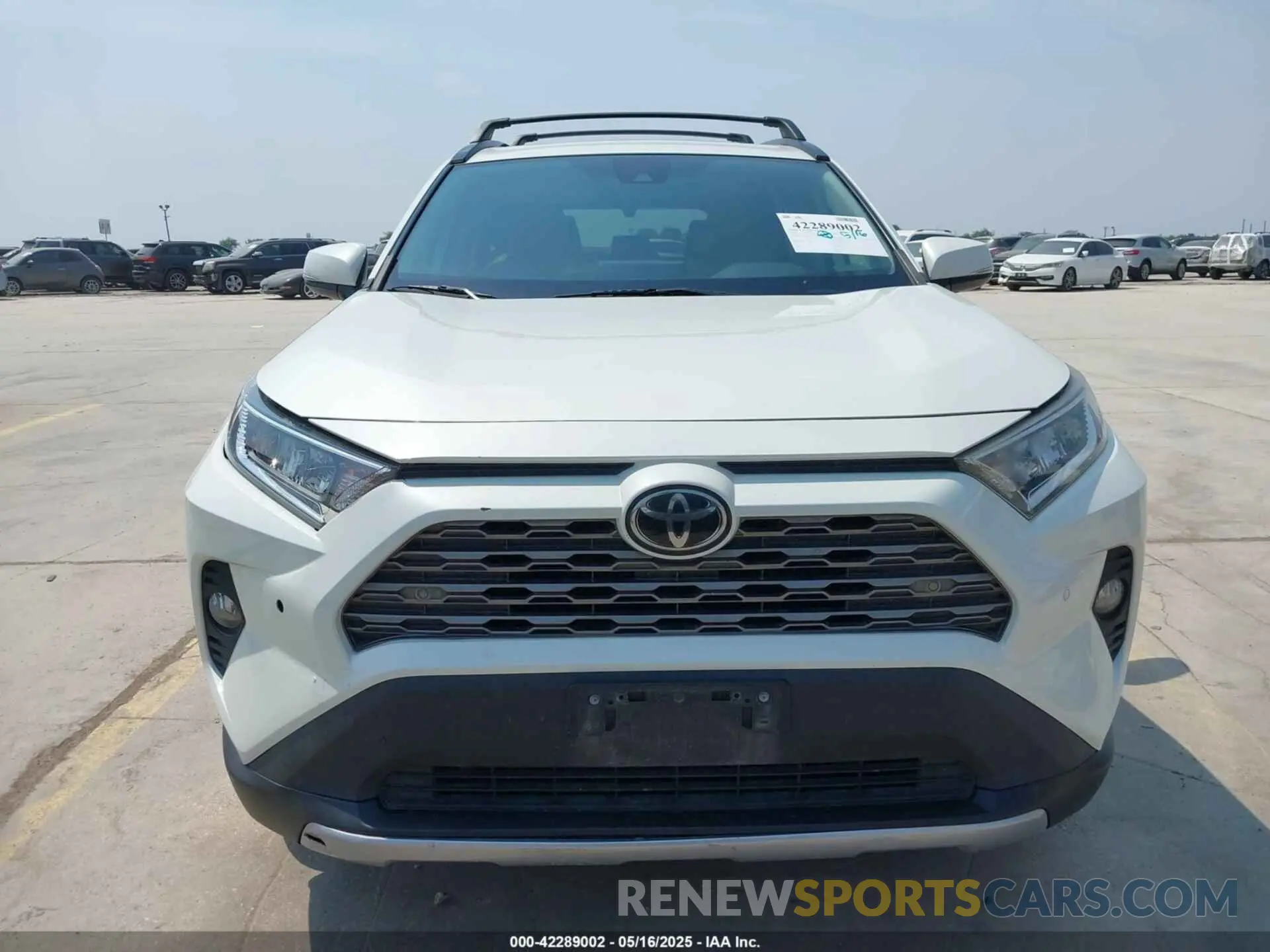 13 Photograph of a damaged car 2T3Y1RFV0KC006727 TOYOTA RAV4 2019