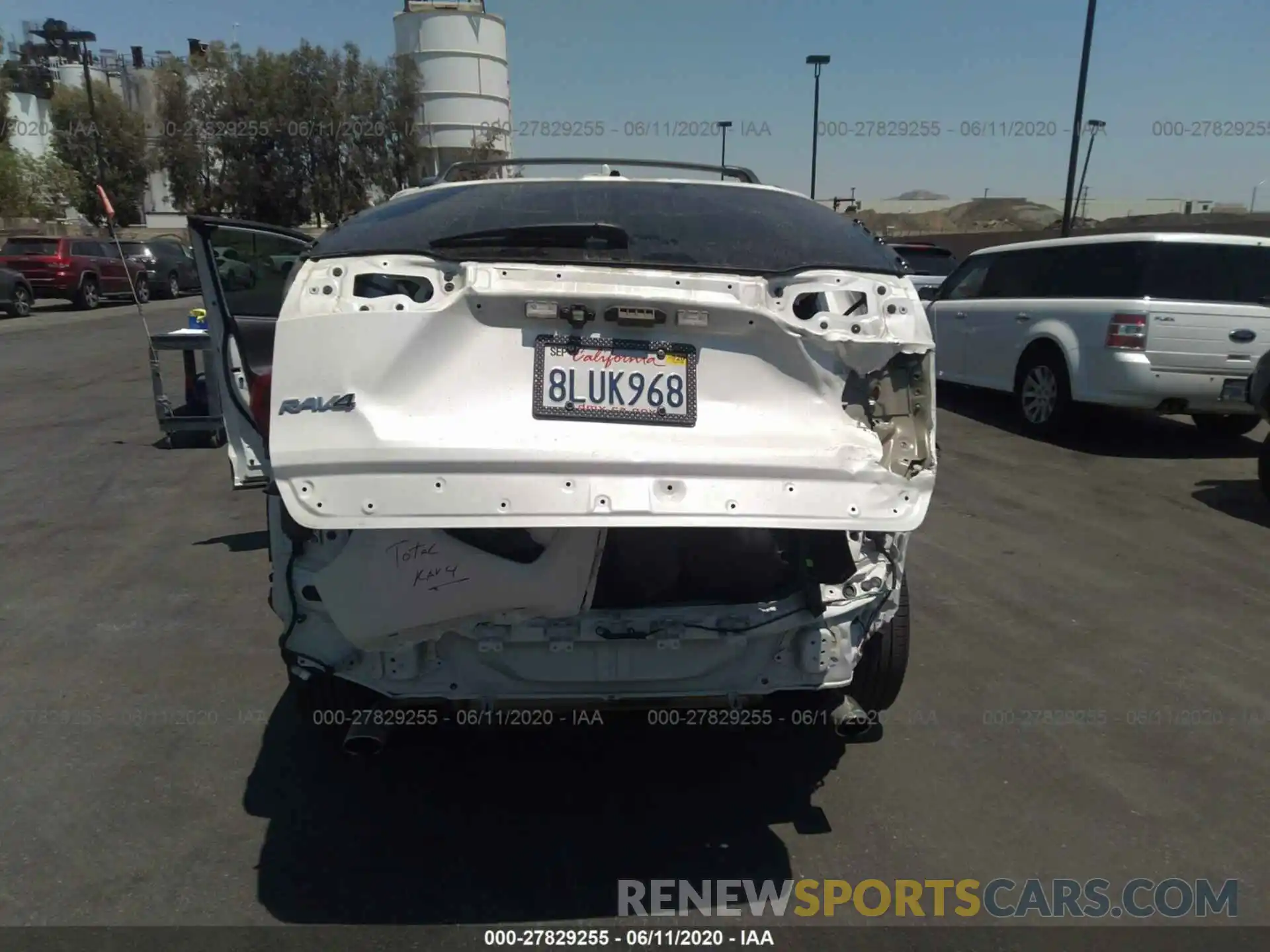 6 Photograph of a damaged car 2T3Y1RFV0KC008526 TOYOTA RAV4 2019