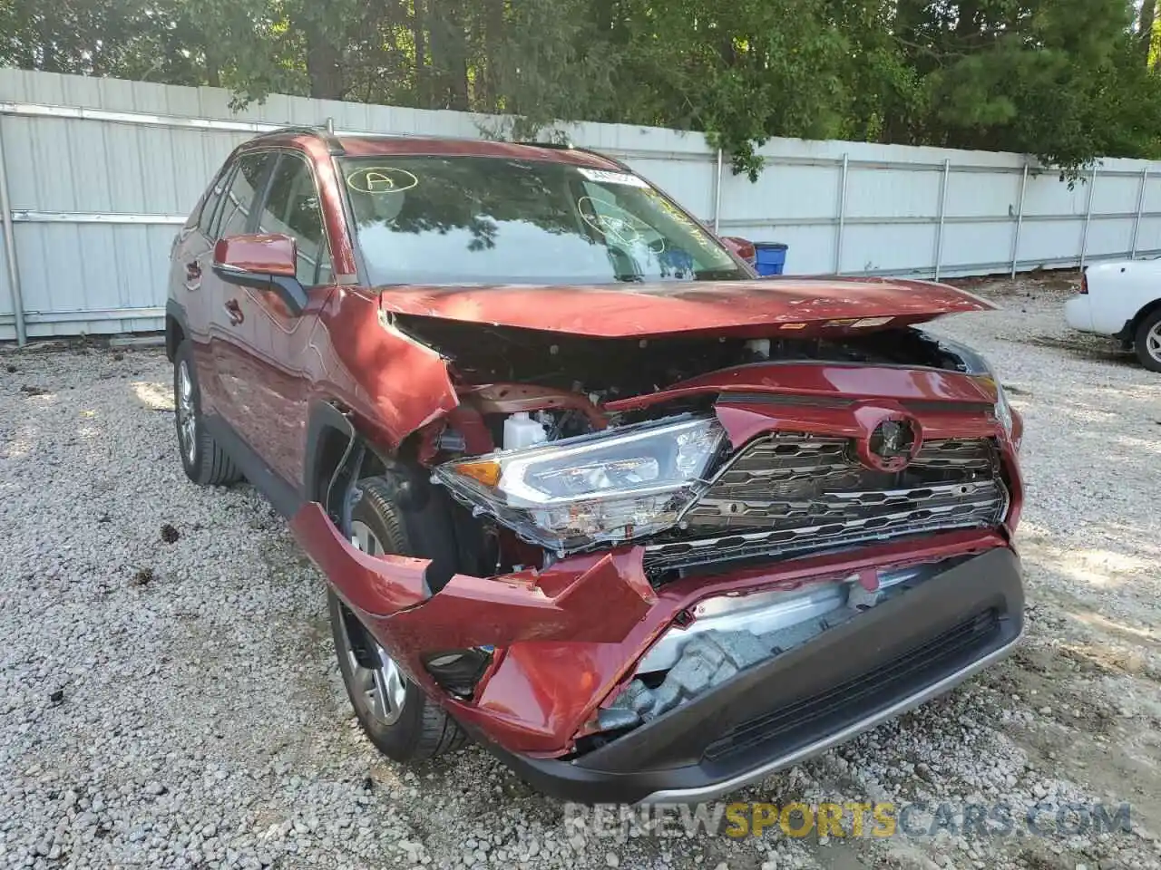 1 Photograph of a damaged car 2T3Y1RFV0KC031174 TOYOTA RAV4 2019