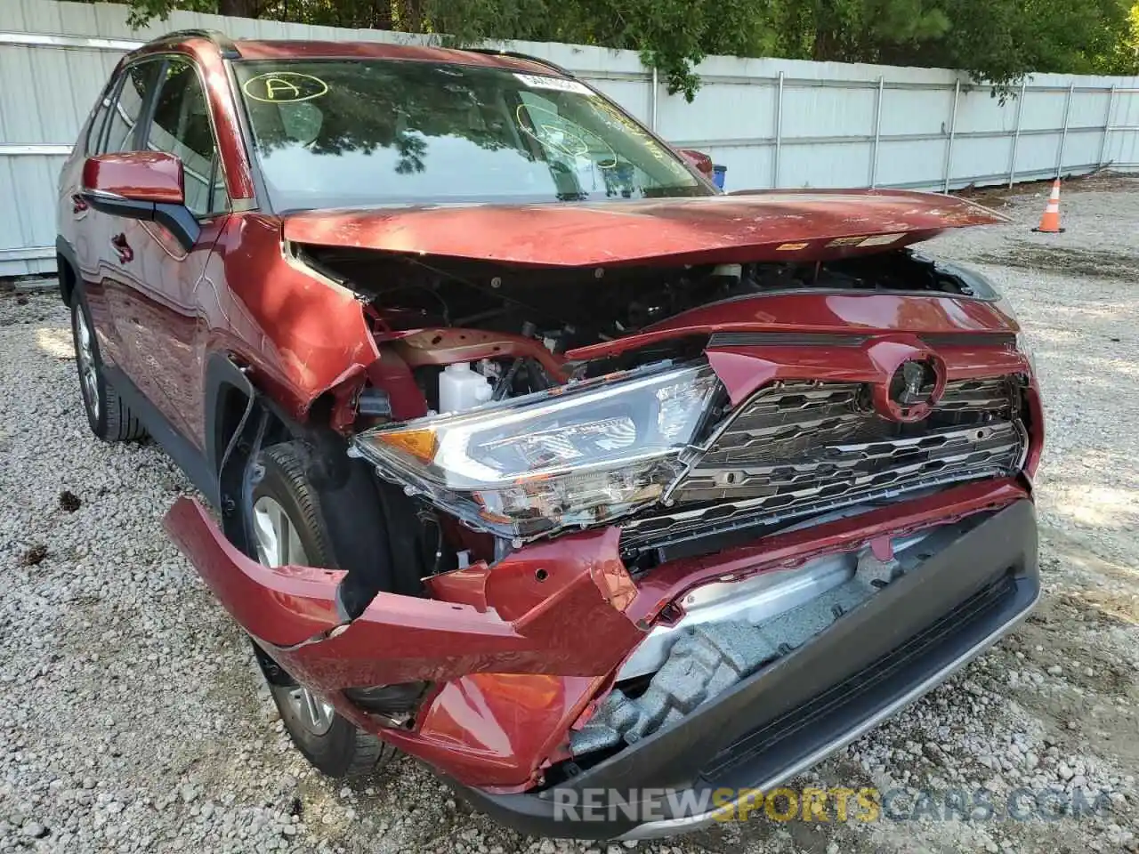 9 Photograph of a damaged car 2T3Y1RFV0KC031174 TOYOTA RAV4 2019